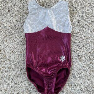 Snowflake Designs gymnastics leotard metallic purple, silver size small